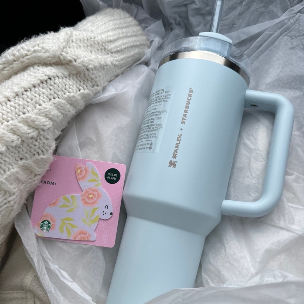 Starbucks x Stanley Spring 2024 Spring Blue 40 Oz Tumbler (BRAND NEW IN HAND)